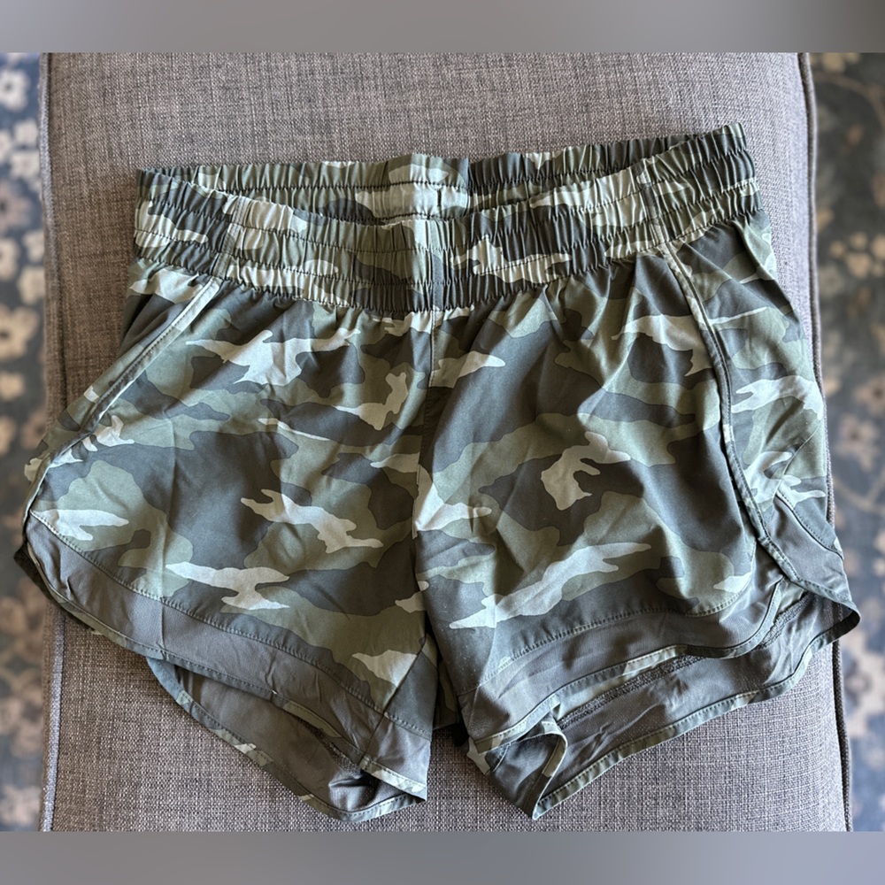 Athleta Racer Back Short